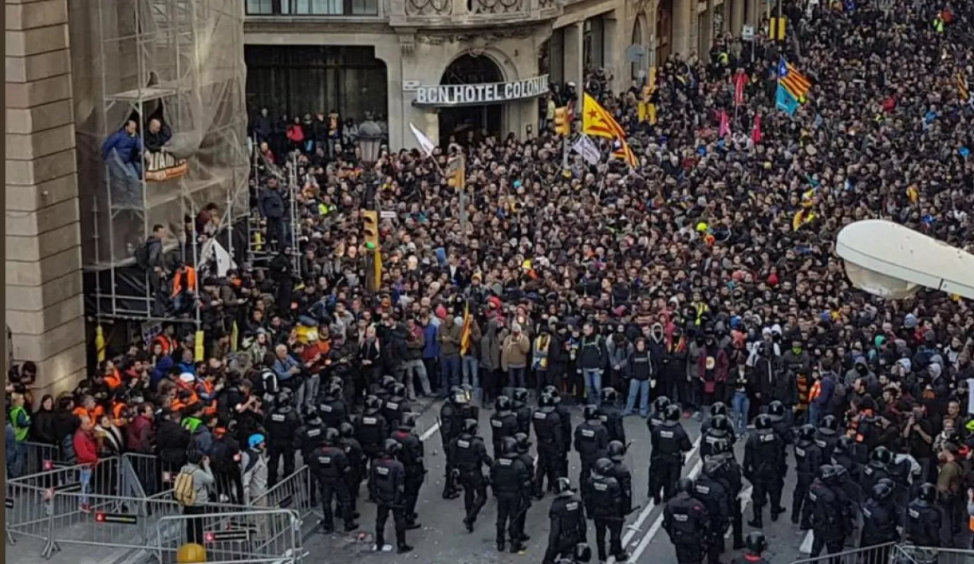 Pixabay_Proteste_Barcelona